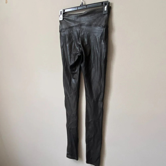 Spanx Faux Leather Leggings Black 2437 Stretch Pull On Shaping Women's Small S - Picture 12 of 16
